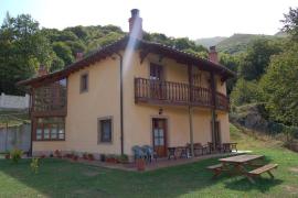 Casa Rural Socastillo casa rural en Quirós (Asturias)