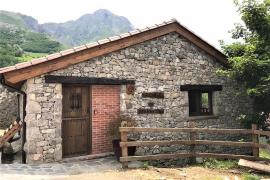 La Cabaña de Bernardina  casa rural en Sotres (Asturias)