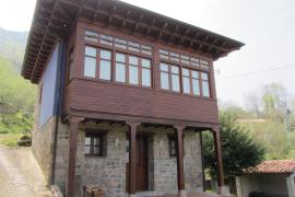 L'Ablanu casa rural en Sevares (Asturias)