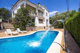 Cal Vives casa rural en Canyelles (Barcelona)