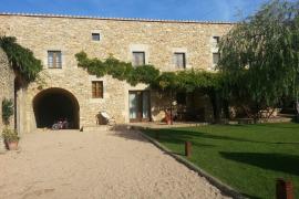Mas Ametller casa rural en Fontclara (Girona)