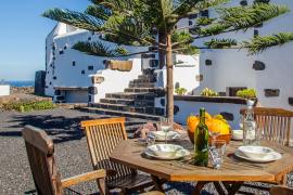 Los 4 Nobles casa rural en Tinajo (Lanzarote)