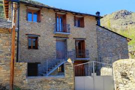 Casa Co Llessui casa rural en Llessui (Lleida)