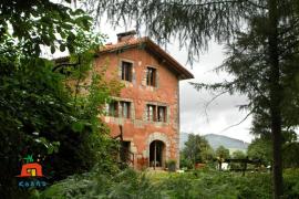 Kaanoetxea casa rural en Basaburua (Navarra)