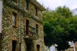 Casa Anti casa rural en Velilla Del Rio Carrion (Palencia)