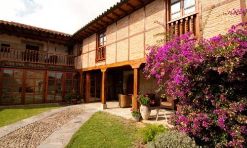 Posada La Casona De Los Güelitos