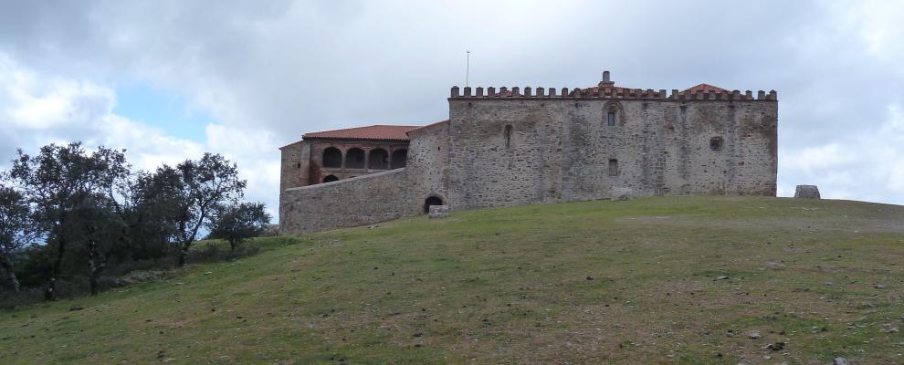 Monasterio de Santa María de Tentudia.
