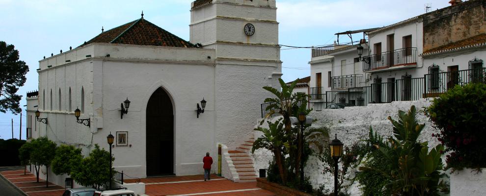 Iglesia Ntra. Sra. de las Maravillas en Maro, Málaga - Clubrural